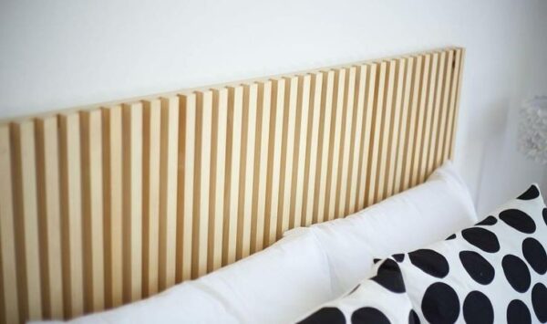 Respaldo de cama 2 plazas paneles varillados Madera