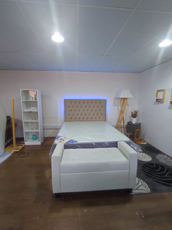 Respaldo de cama 2 plaza con luces LED
