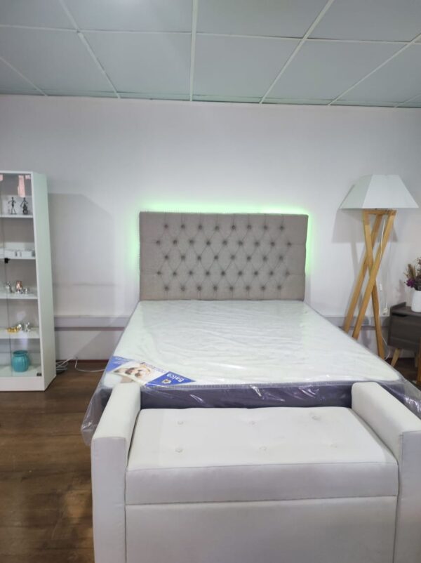Respaldo de cama 2 plaza con luces LED